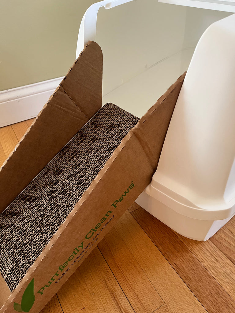 Purrfectly Clean Paws® Anti-Tracking, Scratcher, Cat Litter Box Ramp